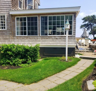 So many property descriptions begin by typifying homes as - photo 30