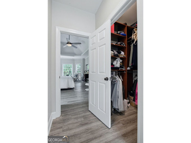 Seller is motivated so Welcome to a rare opportunity in the - photo 31