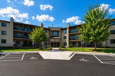 Move-in ready and recently refreshed, this spacious 2-bedroom - photo 32