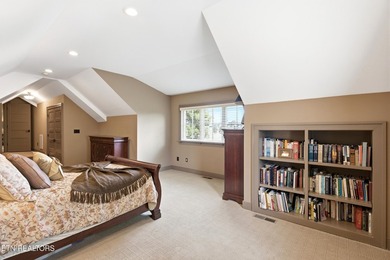 Welcome to 593 Old Barn Lane, a distinguished Craftsman - photo 35