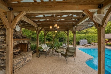 Welcome to 325 Lanham Circle, where timeless Southern elegance - photo 39