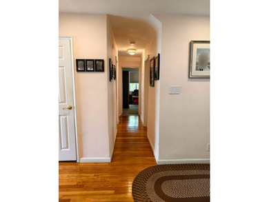 Bright and spacious three-bedroom, two-bathroom first floor unit - photo 3