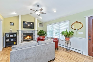 Welcome to this 3-bedroom, 2 bath ranch set on a shy acre (92) - photo 5