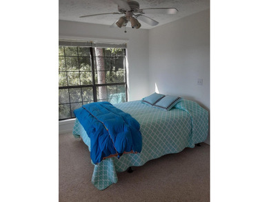 Tucked away on Choctawhatchee Bay, this charming Florida cottage - photo 9