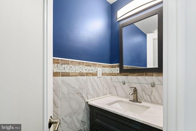 Must-see 3-4 bedroom, 3.5-bath home in lively Pennsport, where - photo 9