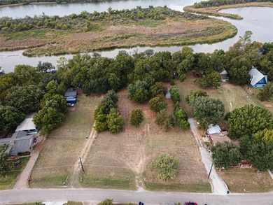 Lake Lot For Sale in Granbury, Texas