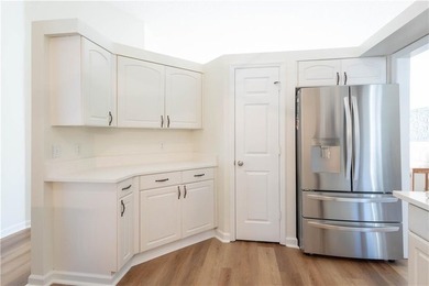 A rare combination of space, flexibility, and location just - photo 15