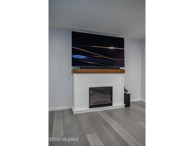 Located at the prominent NW corner of Swan & 29th, this