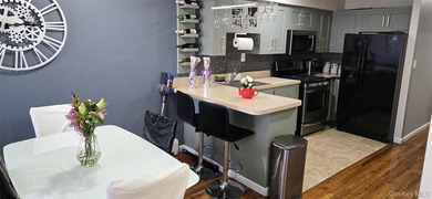 This beautiful, legal 2 Dwelling- property, 24 yrs old, 18.75 x - photo 24