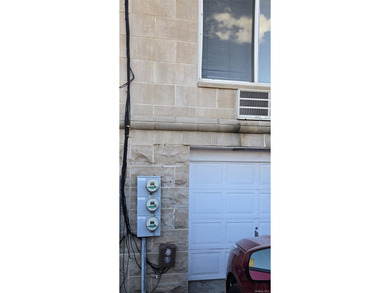 This beautiful, legal 2 Dwelling- property, 24 yrs old, 18.75 x - photo 32