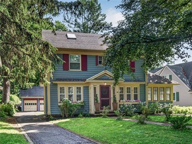 ***OPEN HOUSE THURSDAY 7/16 FROM 4-6PM*** Welcome home to this - photo 1