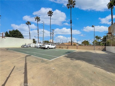 This property offers exceptional potential for a variety of - photo 1