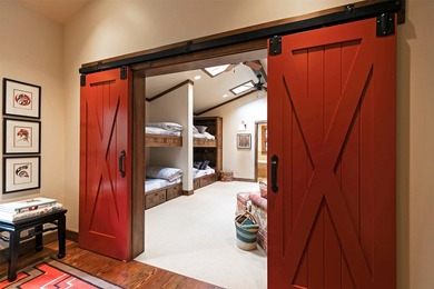 An extraordinary expression of Montana living unfolds here - photo 43