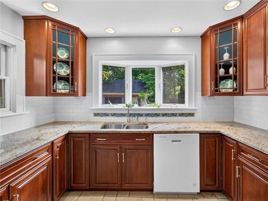 ***OPEN HOUSE THURSDAY 7/16 FROM 4-6PM*** Welcome home to this - photo 6