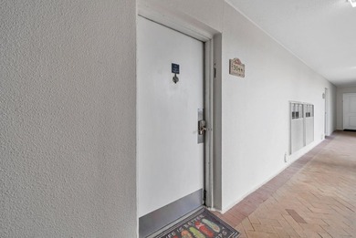 Priced to Sell!! Value Improvement on this spacious 1430 Sq Ft - photo 3