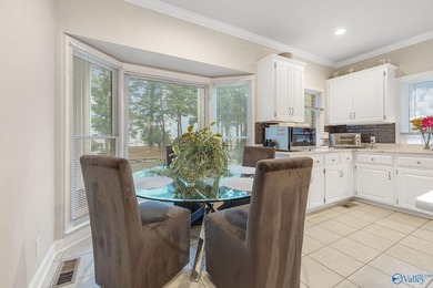 Experience exceptional waterfront living in this full brick - photo 14