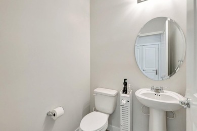 Step into this stunning 3-bedroom, 2.5-bath End-unit townhome - photo 14
