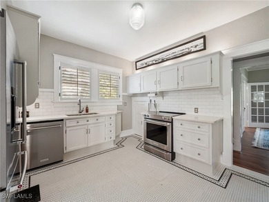 Historic Seminole Park gem in the heart of Fort Myers, just