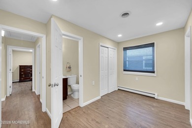 BUYERS UNABLE TO CLOSE - Updated Yellowstone model offering 2 - photo 21