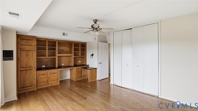One of the most stunning condos at Hathaway Towers also offers - photo 22