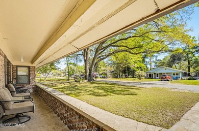 NO HOA community: This single-story home is in a great biking - photo 7