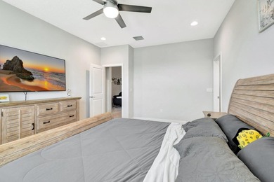 Step into this stunning 3-bedroom, 2.5-bath End-unit townhome - photo 27