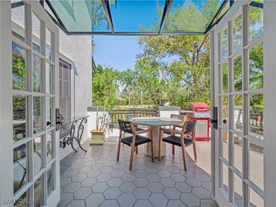 Historic Seminole Park gem in the heart of Fort Myers, just