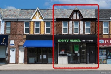 Strong mixed-use investment opportunity in Auburndale, Flushing - photo 1