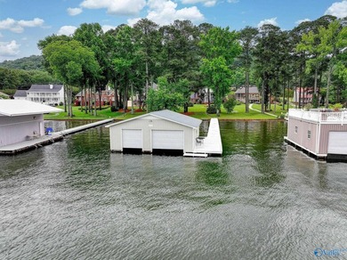 Experience exceptional waterfront living in this full brick - photo 41