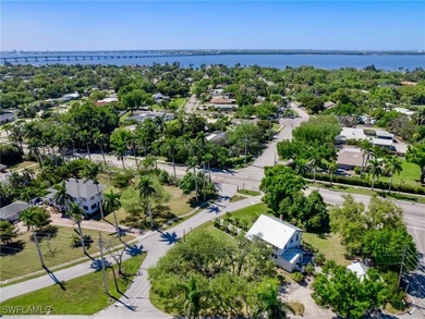 Historic Seminole Park gem in the heart of Fort Myers, just