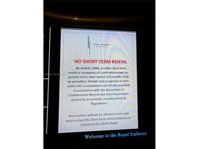 Wake up to breathtaking, unobstructed Intracoastal and Miami