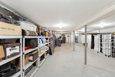 Strong mixed-use investment opportunity in Auburndale, Flushing - photo 5