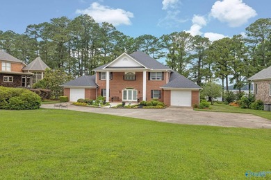 Experience exceptional waterfront living in this full brick - photo 48