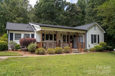 Mountain Island Lake Home Sale Pending in Huntersville North Carolina