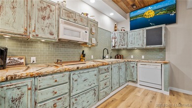 Priced to sell! INCOME PRODUCING Property!! Big room in this - photo 11