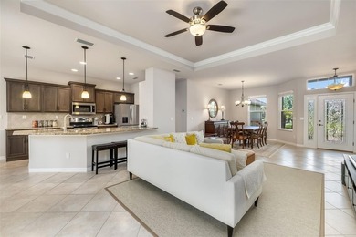Welcome to 15 Arena Lake Drive, a beautifully finished - photo 12