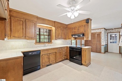 Listing presented by Dina Elm Berkshire Hathaway C. Dan Joyner - photo 5