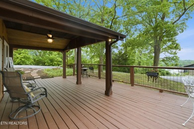 Welcome to 730 Chris Way--a rare, lake retreat FEATURED ON - photo 18
