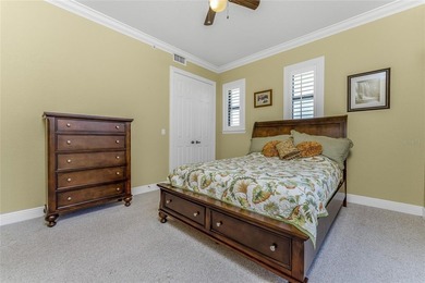 You won't want to miss this gorgeous 3 BR, 2 bath furnished end - photo 24
