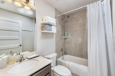 Welcome to 15 Arena Lake Drive, a beautifully finished - photo 26