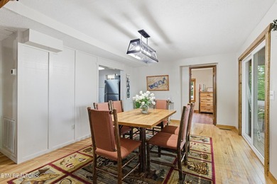 Welcome to 730 Chris Way--a rare, lake retreat FEATURED ON - photo 31