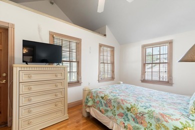 Welcome to 214 Eanes Lane, a classic Key West property offering - photo 32