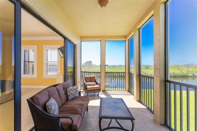 You won't want to miss this gorgeous 3 BR, 2 bath furnished end - photo 39