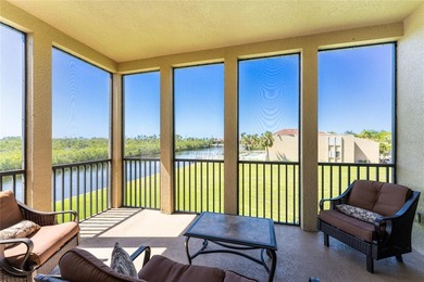 You won't want to miss this gorgeous 3 BR, 2 bath furnished end - photo 41