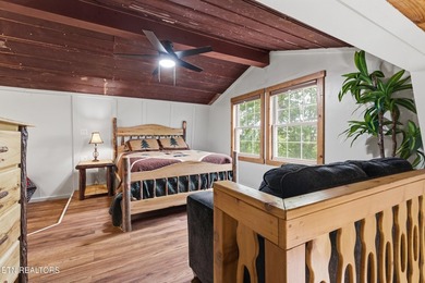 Welcome to 730 Chris Way--a rare, lake retreat FEATURED ON - photo 44