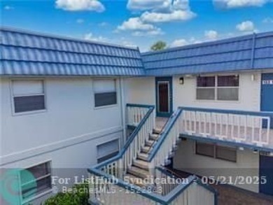 Lake Condo For Sale in Delray Beach, Florida