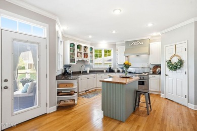 Welcome to 218 Galway Rd in Bristol, TN. Take a look at this big - photo 8