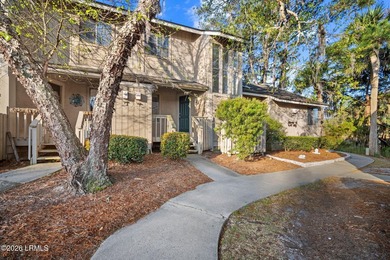 This villa has a bright, refreshed, move-in-ready feel with NEW - photo 5