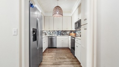 Welcome to refined coastal living along 30A. Ideally located in - photo 5