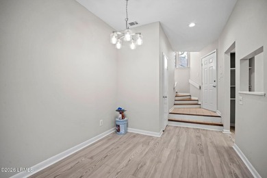 This villa has a bright, refreshed, move-in-ready feel with NEW - photo 6